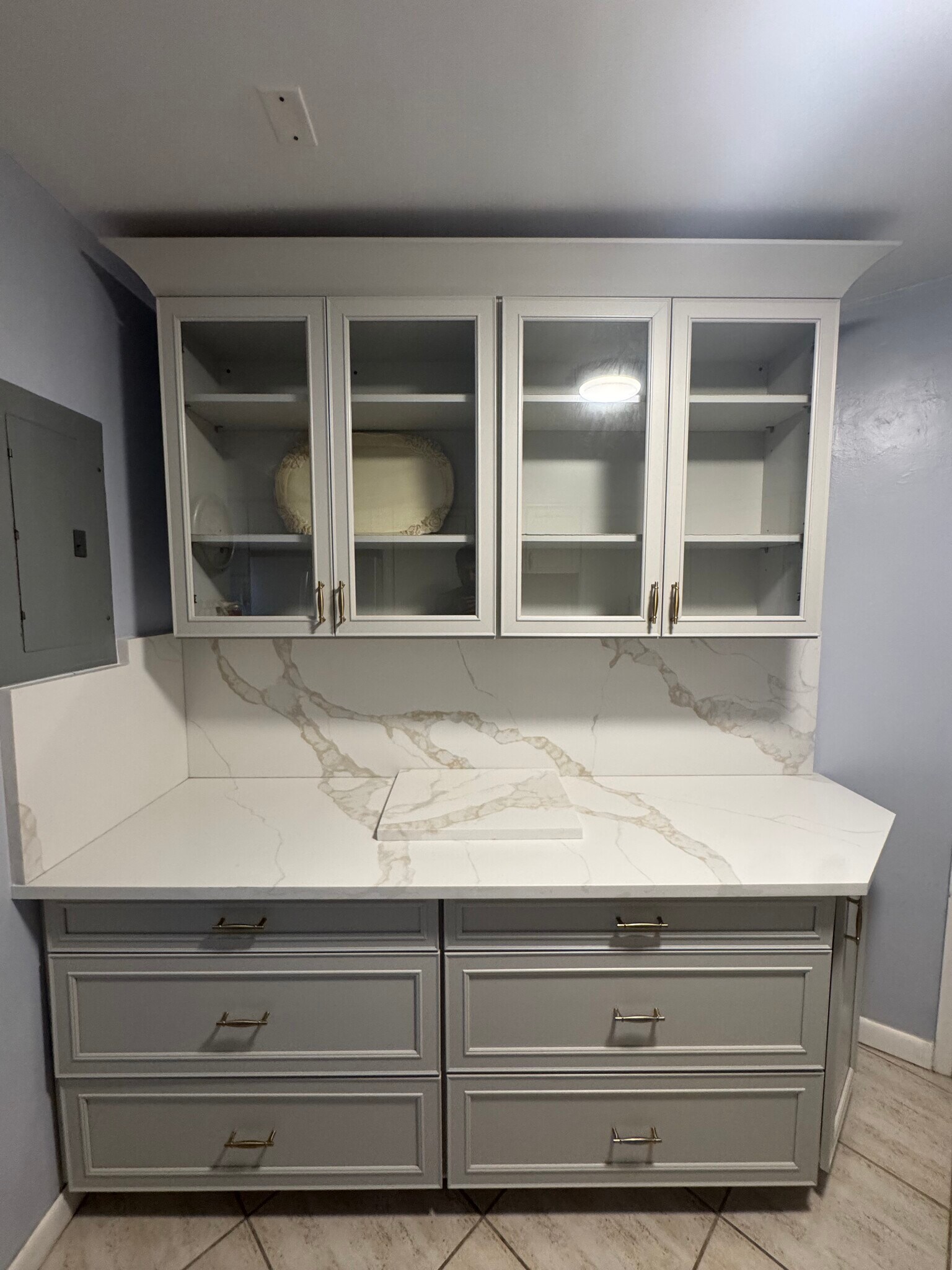 Building Photo - 3725 S Ocean Dr