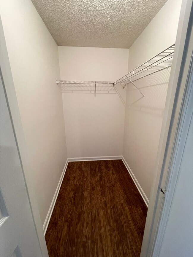 Building Photo - 3 Bed in North Murfreesboro