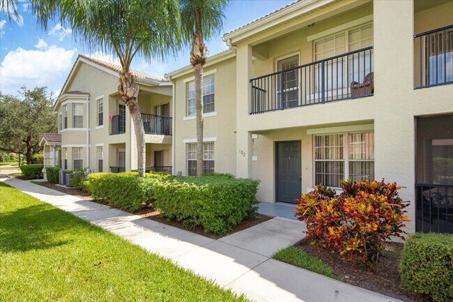 Primary Photo - 166 SW Peacock Blvd