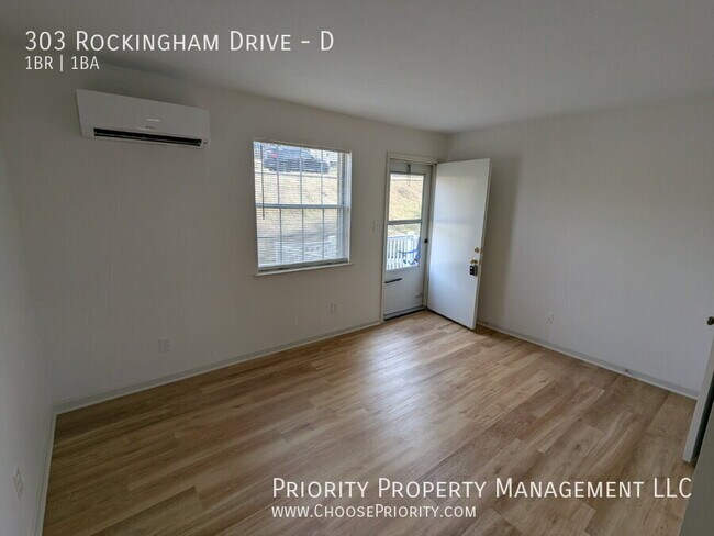 Building Photo - 303 Rockingham Dr