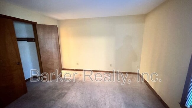 Building Photo - 3239 Mill Run