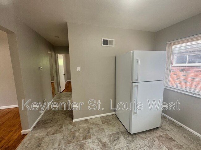 Building Photo - 440 Eichelberger St