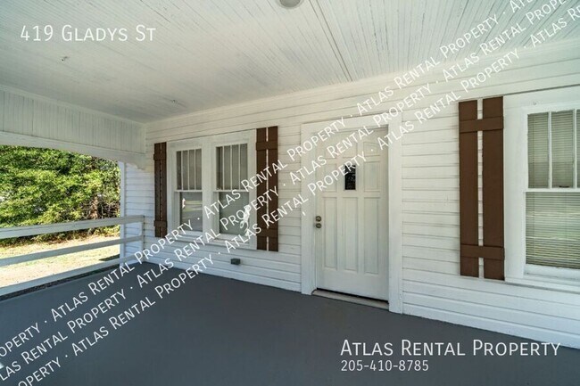 Building Photo - 419 Gladys St