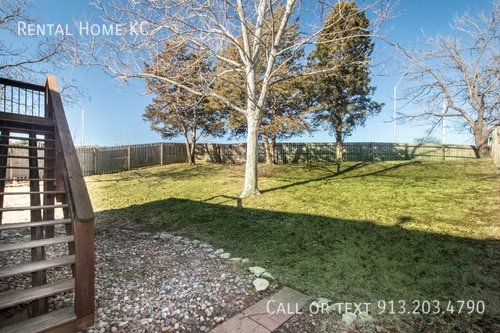 Building Photo - 10186 Haskins-