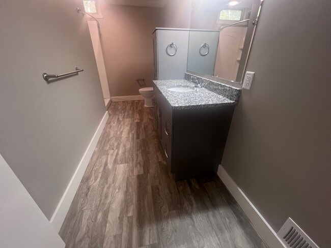 Building Photo - 3 Bedroom Home in Middleville