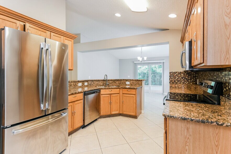 Building Photo - 2989 Elbib Dr