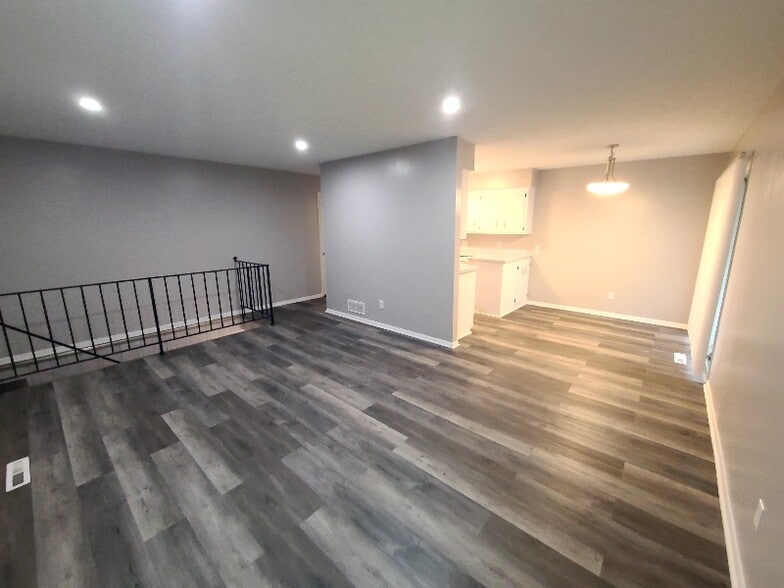 Building Photo - 8232 Noble Ave N