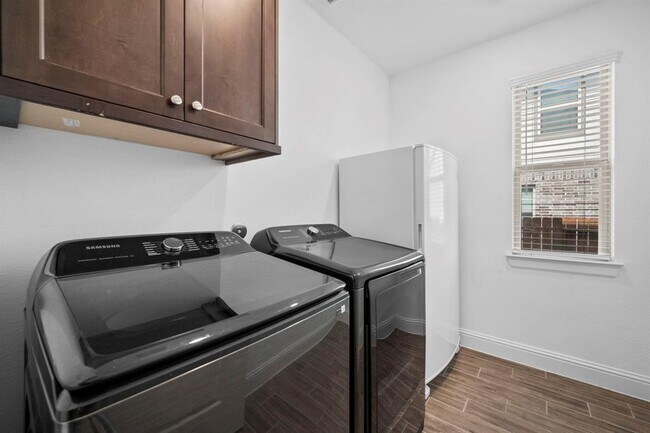 Building Photo - 20222 Liberty Run Dr