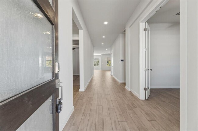 Building Photo - 116 Tanali Trail