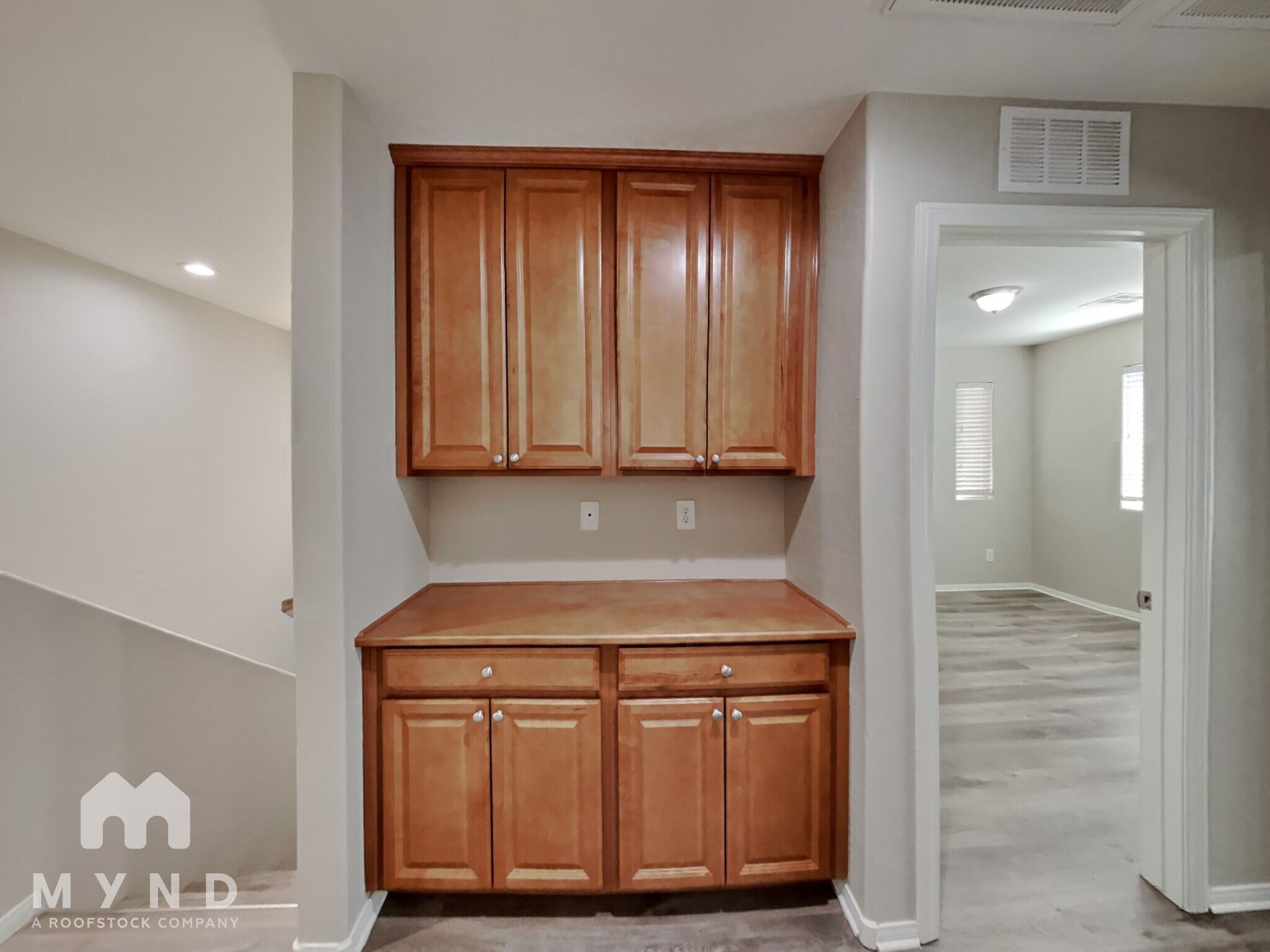 Building Photo - 7608 Tiffany Lamp Ct