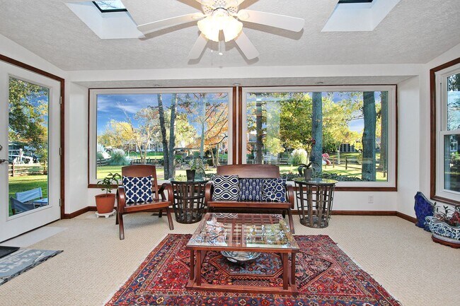 Building Photo - Call Victoria Jenkins at 757-525-7157 for more information