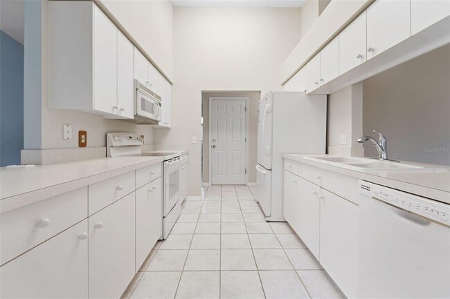 Building Photo - 1031 Almondwood Dr