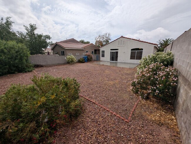 Building Photo - 7349 Misty Glow Ct