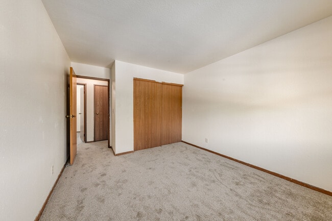 Floorplan - Parkway West Apartment Homes