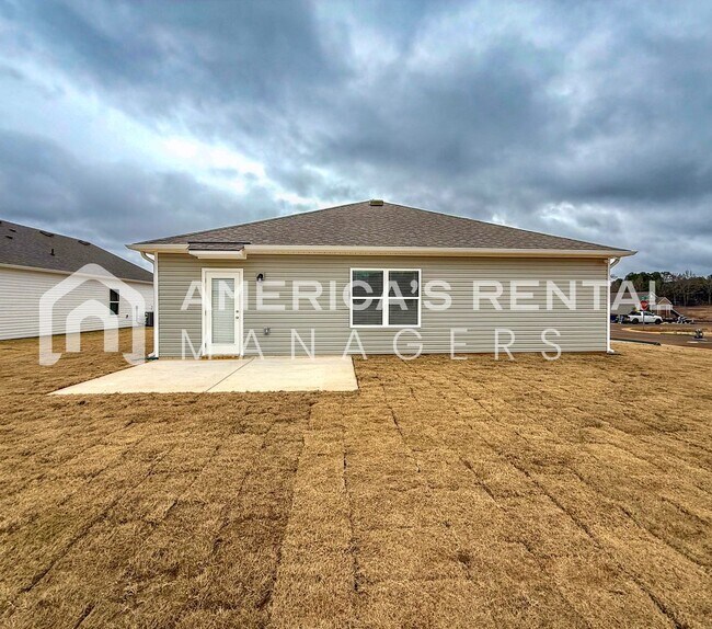 Building Photo - Spacious Single-Story Living in Vance, AL! Available to View Now! REDUCED PRICE!  DEPOSIT PENDING!!