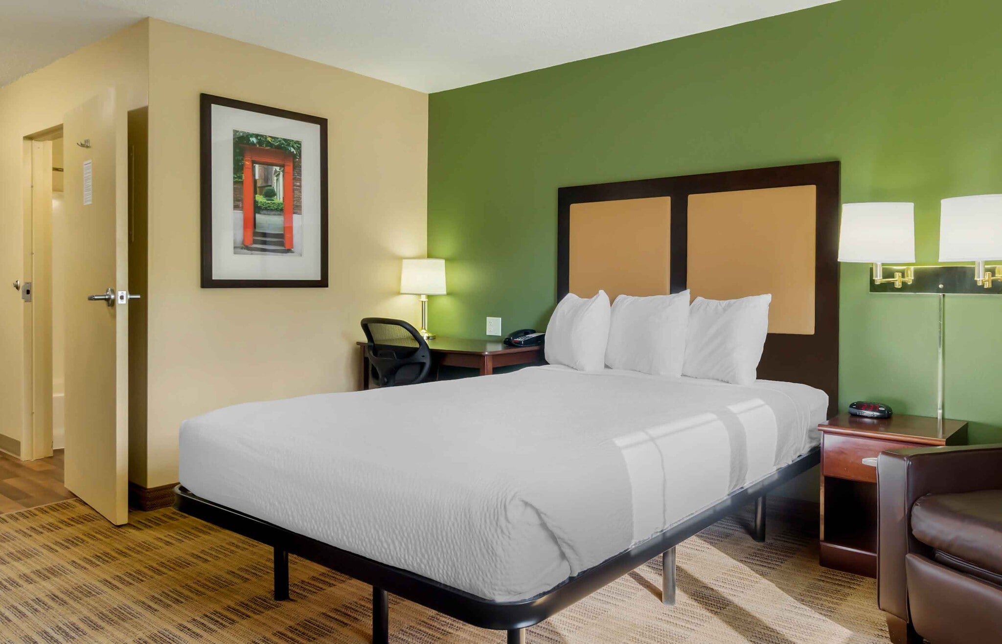 Building Photo - Furnished Studio-Olympia - Tumwater