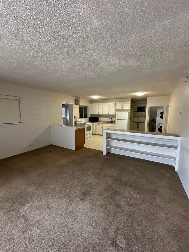 Building Photo - 13048 N Highland Cir