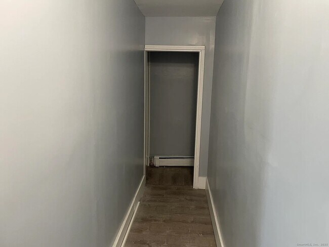 Building Photo - 34 Park St