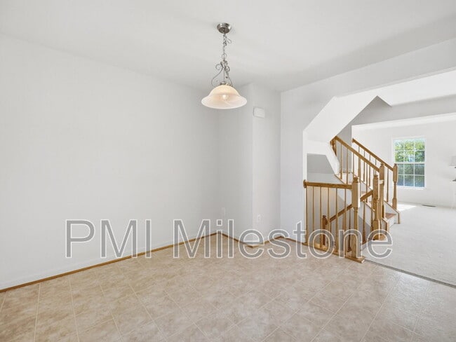 Building Photo - 1247 Mare St