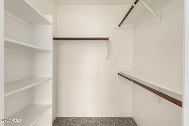 Building Photo - 11260 N 92nd St