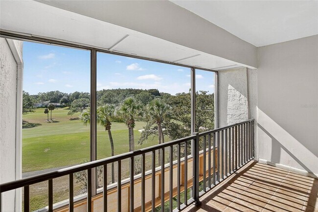 Building Photo - 13618 Greenfield Dr