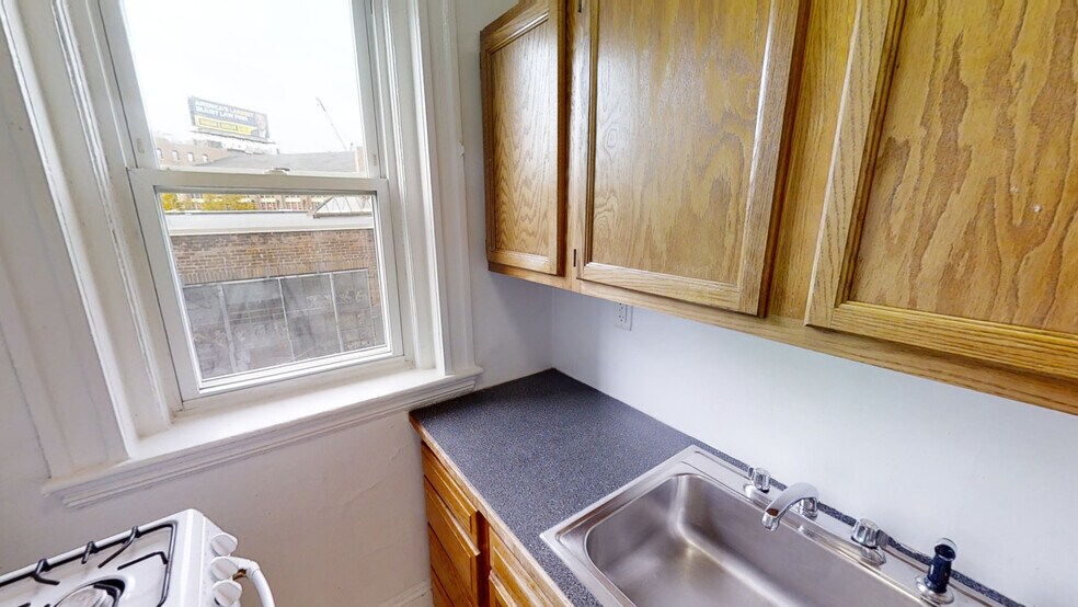 Building Photo - 1175 Boylston St