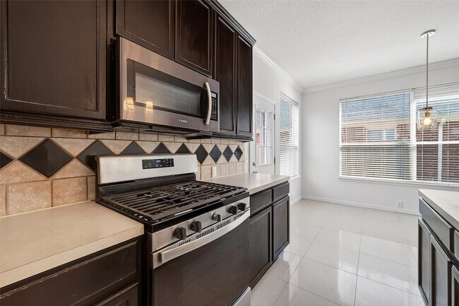 Building Photo - 19326 Colony Trail Ln