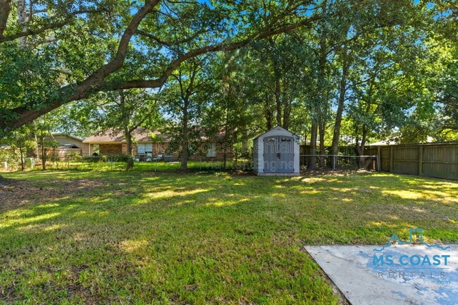 Building Photo - 472 Ginger Dr