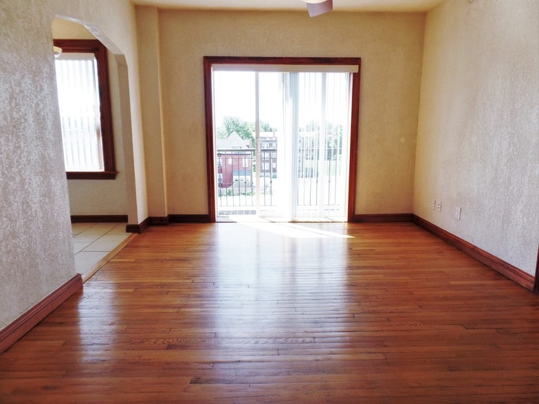 Gallery Central West End 4140 Washington Blvd Saint Louis MO 63108