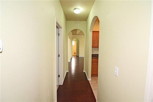 Building Photo - 4302 SW Brownstone Ave