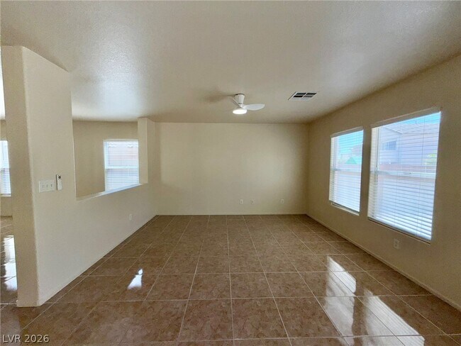 Building Photo - 11225 Sandrone Ave