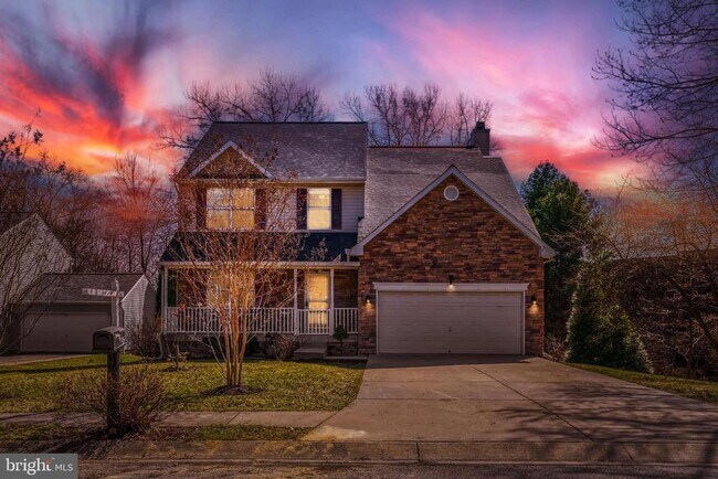 Building Photo - 8375 Mitzy Ln