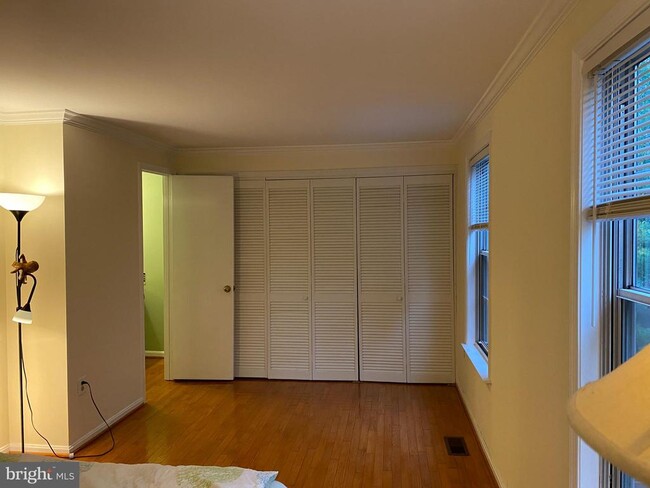 Building Photo - 10523 Polk Square Ct