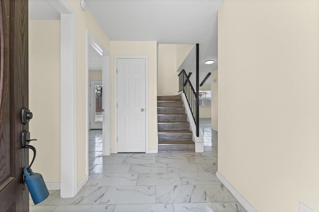 Building Photo - 10531 Spanish Grant Dr