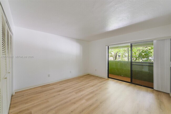 Building Photo - 7420 SW 59th Ave