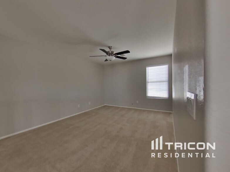Building Photo - 22340 Dietz Dr