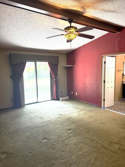 Building Photo - 3956 Cedar Cove Ln