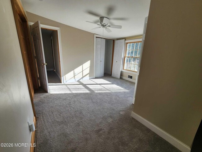 Building Photo - 426 Bennetts Mills Rd