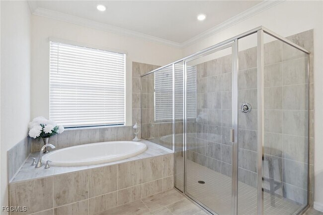 Building Photo - 12020 Arbor Trace Dr