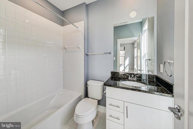 Building Photo - 1458 Piccard Dr