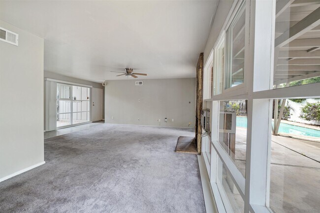Building Photo - 6734 Barnhurst Dr