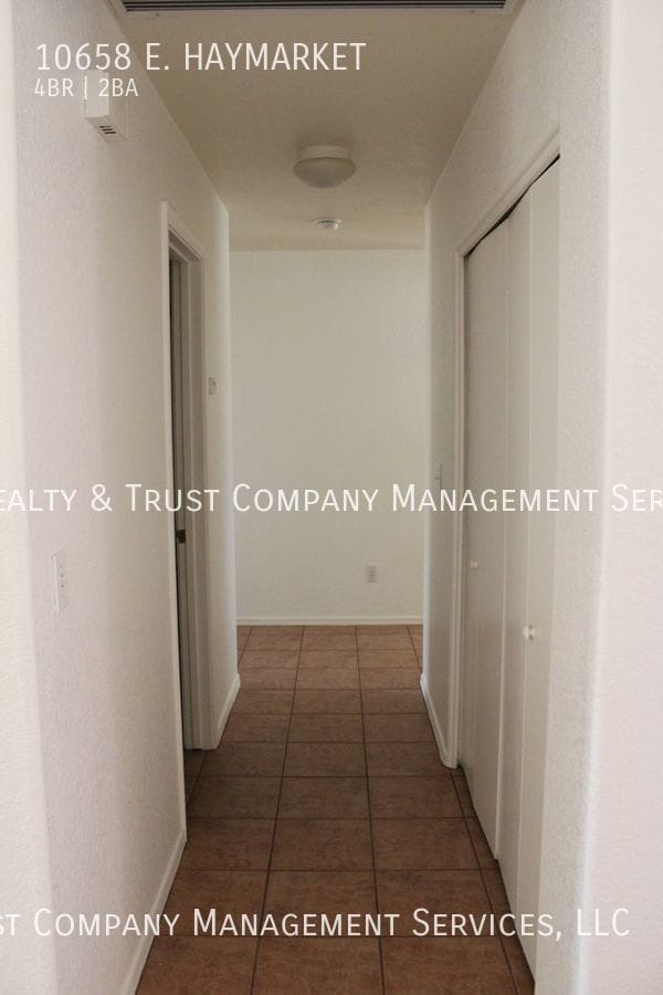 Building Photo - 10658 E. HAYMARKET-