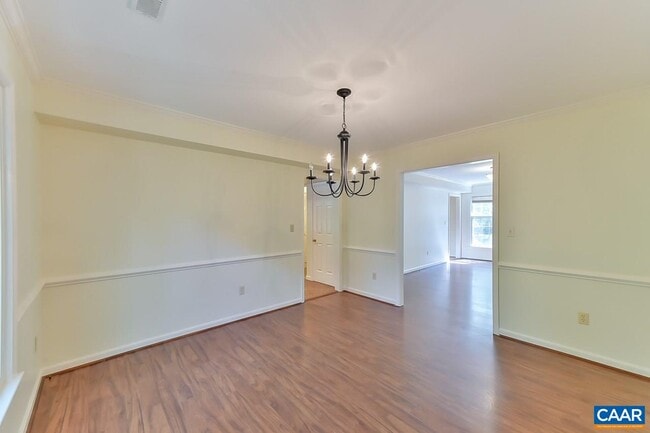 Building Photo - 1012 Wildmere Pl