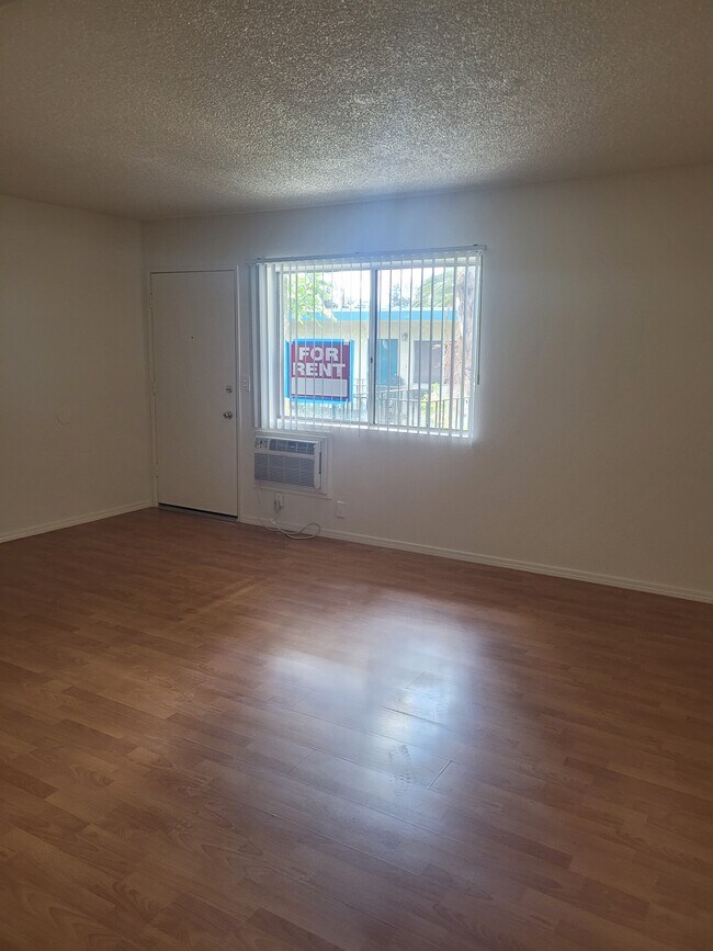 LIVING ROOM - 14075 Foothill Blvd