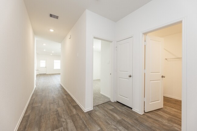 Building Photo - 3826 Matias River Ct