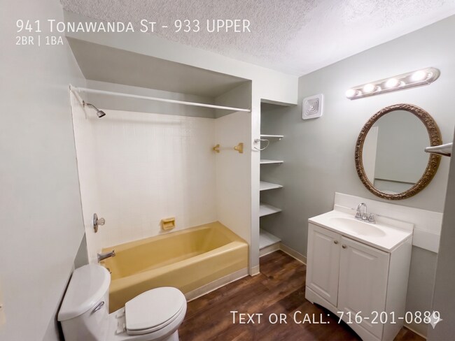 Building Photo - 941 Tonawanda St