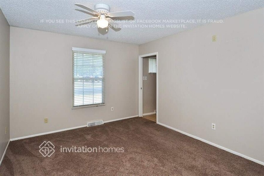 Building Photo - 2137 S Nucla Way