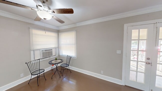 Building Photo - 2 acres in Millbrook w/ large screened in ...