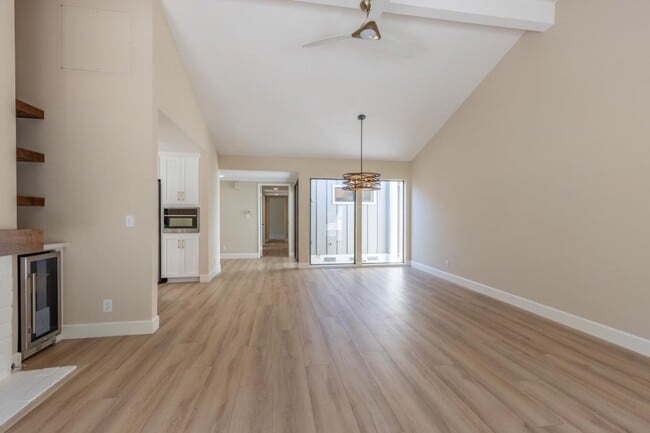 Building Photo - 2128 Presidio Ct