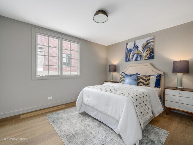 Building Photo - 1143 W Montana St